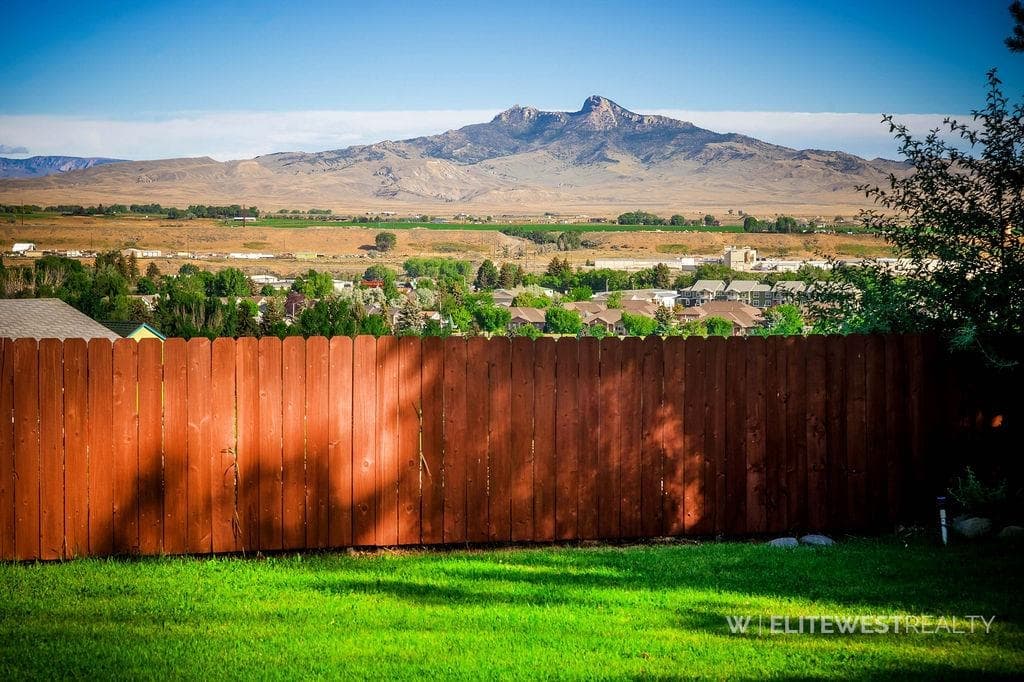 2513 Newton Ave — photo 69 of 74