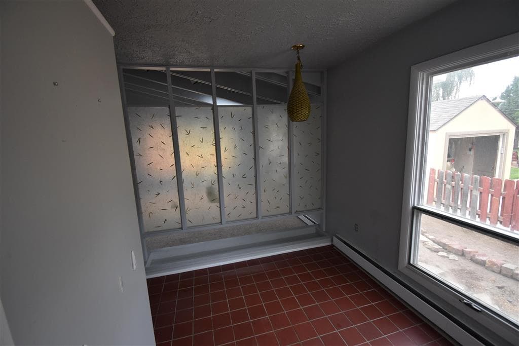 425 W 3rd — photo 5 of 30