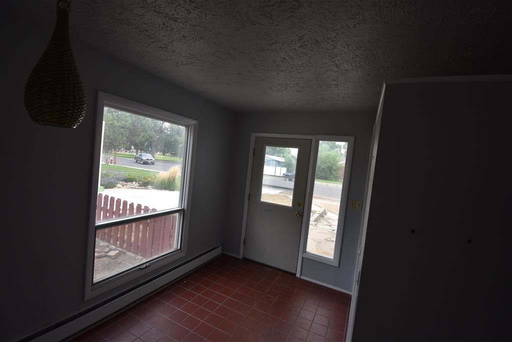 425 W 3rd — photo 6 of 30