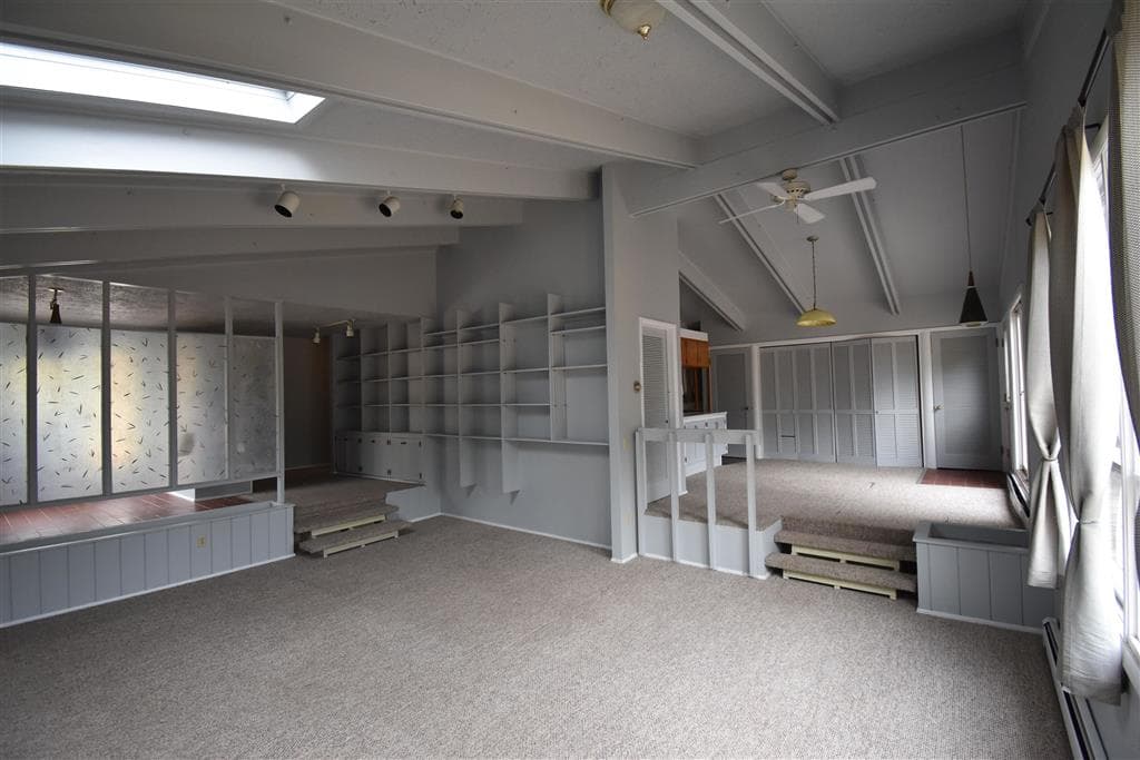 425 W 3rd — photo 9 of 30