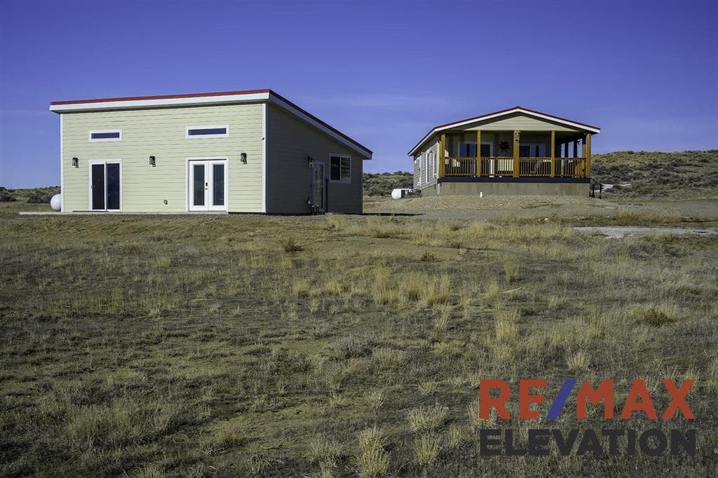 88 & 90 Richland Tr — photo 11 of 97