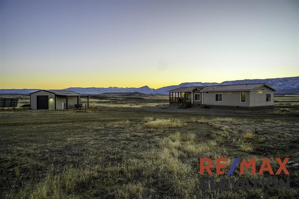 88 & 90 Richland Tr — photo 18 of 97