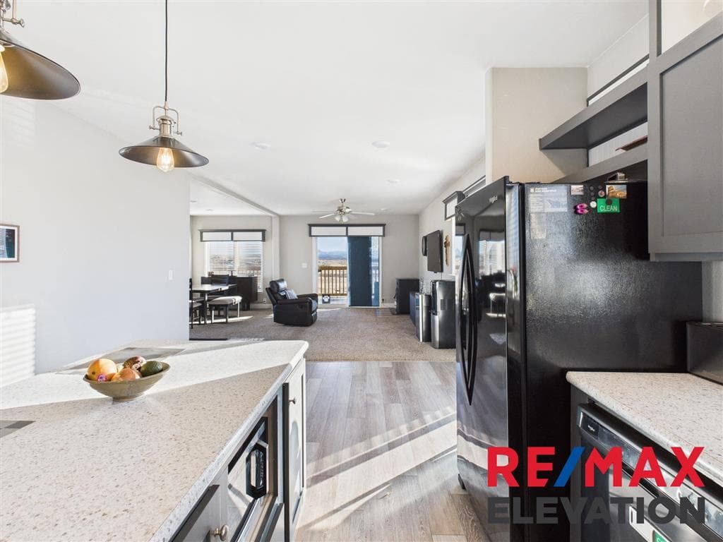 88 & 90 Richland Tr — photo 4 of 97