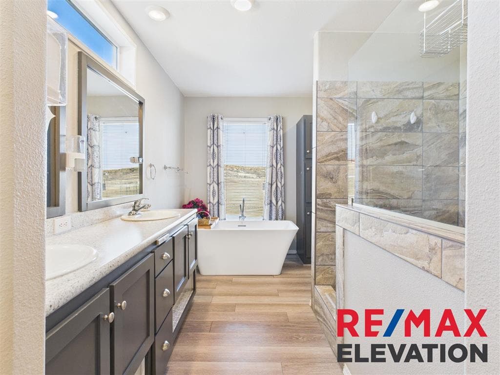 88 & 90 Richland Tr — photo 34 of 97