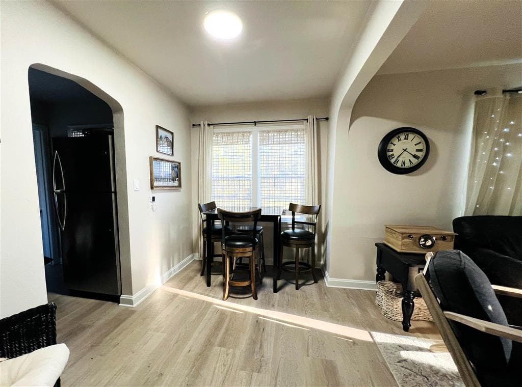 308 Hampshire — photo 12 of 29