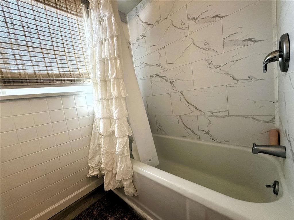 308 Hampshire — photo 17 of 29