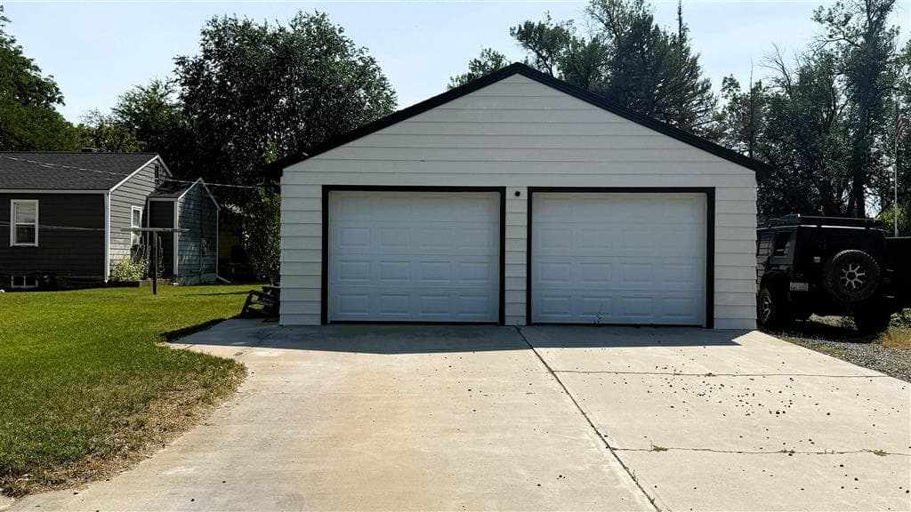 308 Hampshire — photo 6 of 29