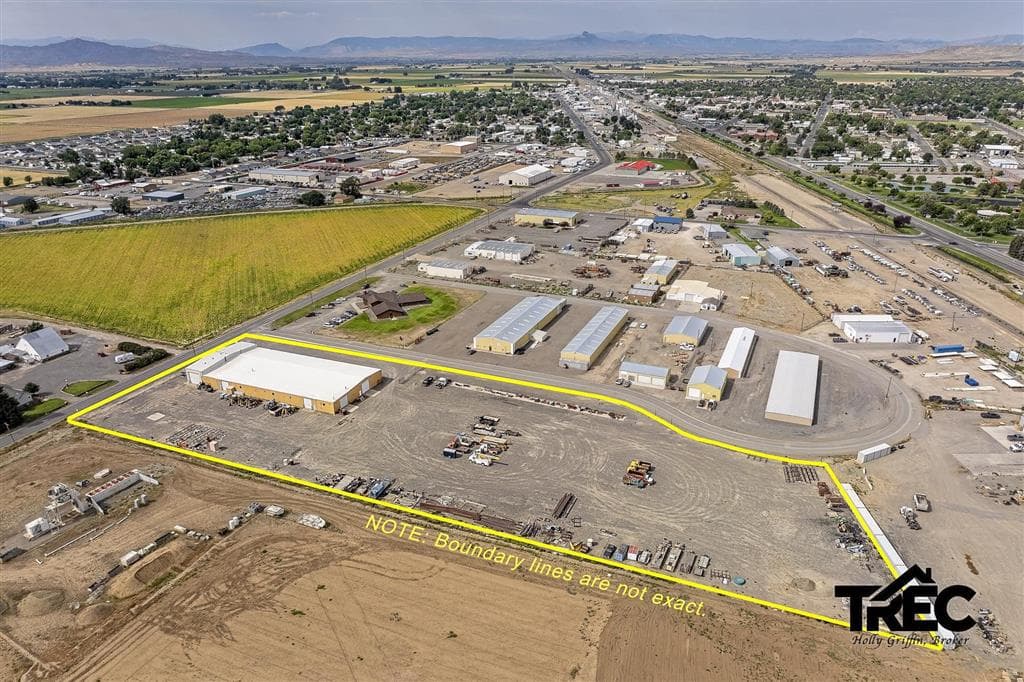 771 Lane 9 — photo 11 of 25