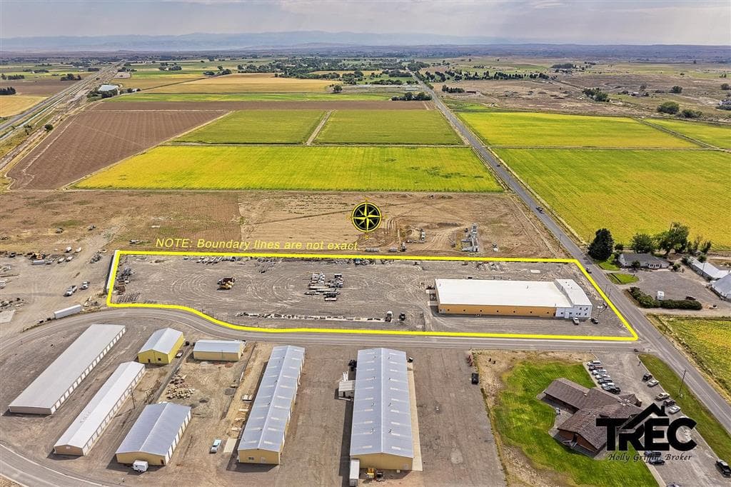 771 Lane 9 — photo 13 of 25