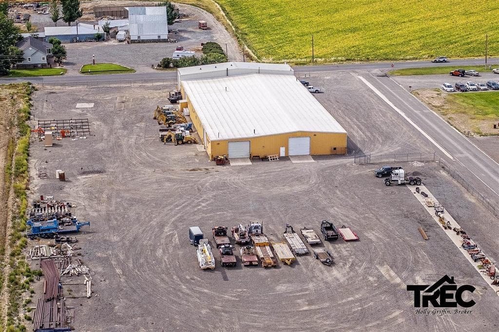 771 Lane 9 — photo 4 of 25