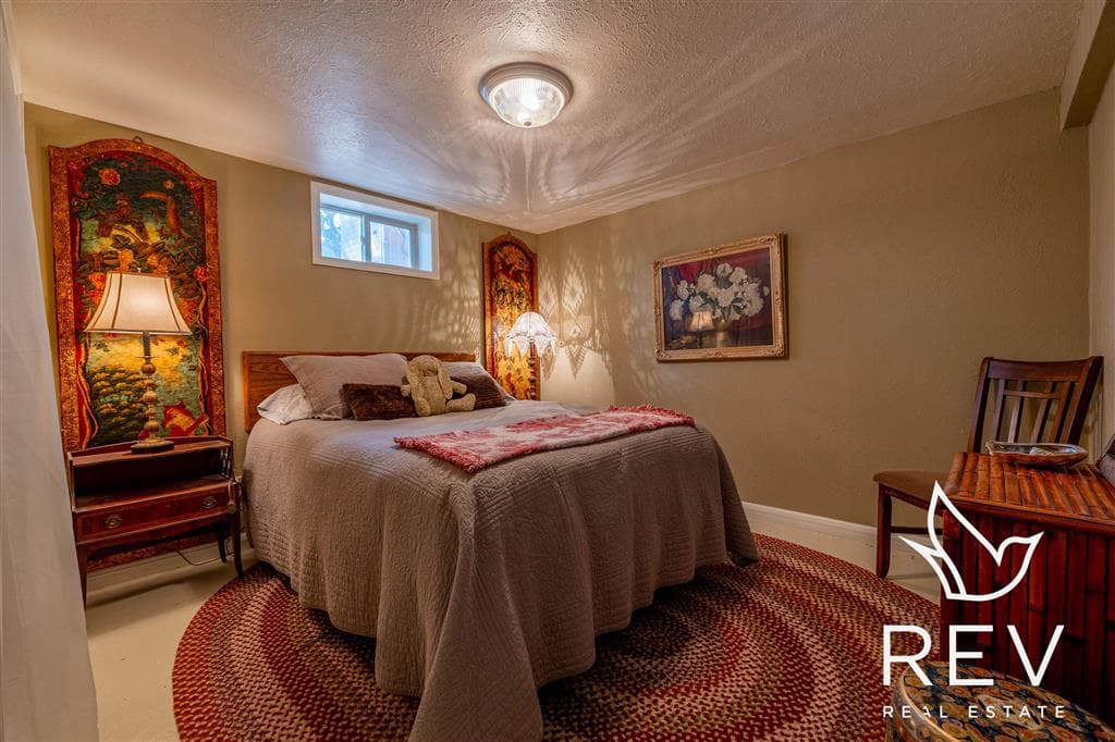 89 W Rocky Rd — photo 18 of 51