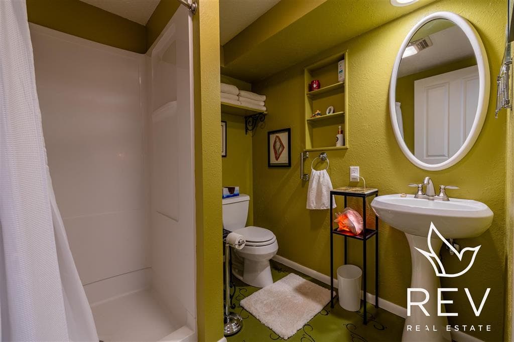 89 W Rocky Rd — photo 19 of 51