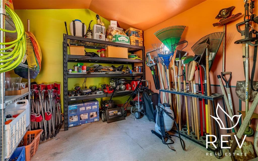 89 W Rocky Rd — photo 23 of 51