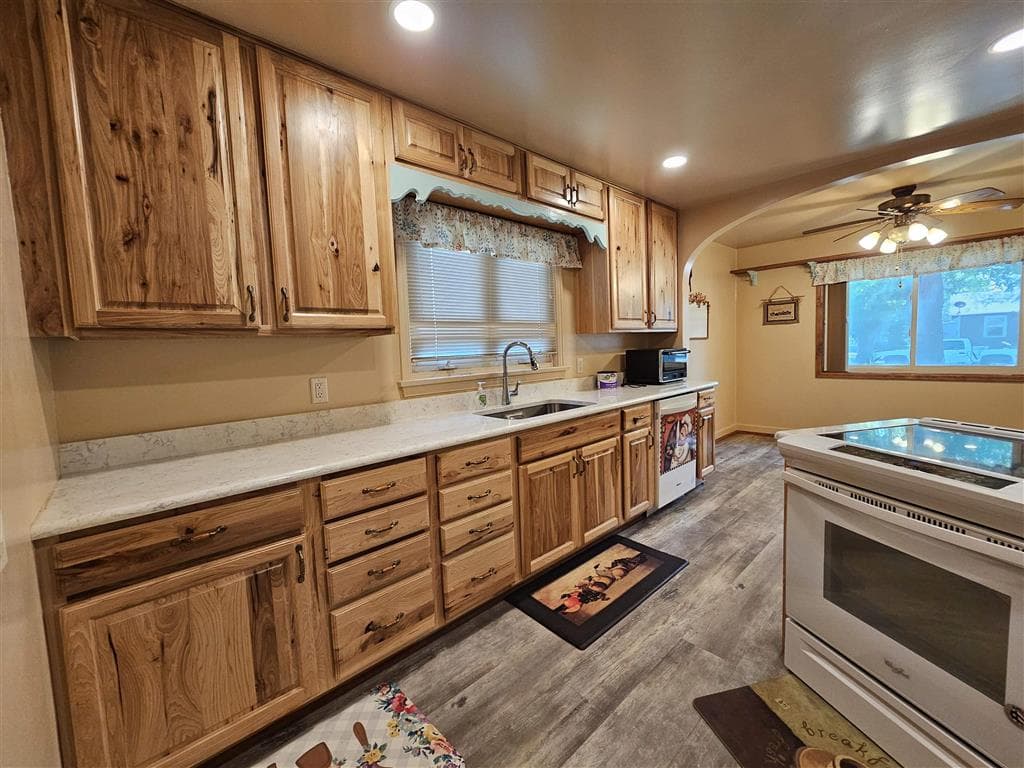 1301 Pulliam Ave — photo 12 of 26