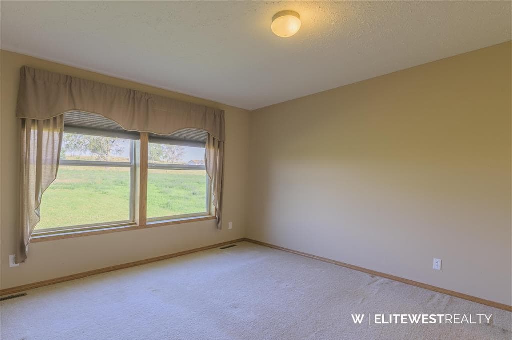 952 Road 6 — photo 21 of 72