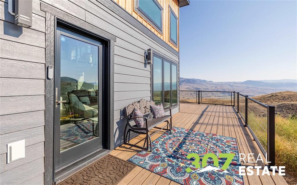 99 Irene Dr — photo 2 of 52