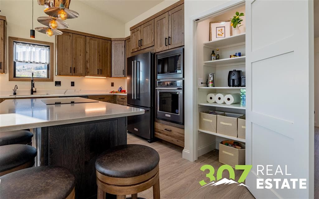 99 Irene Dr — photo 12 of 52