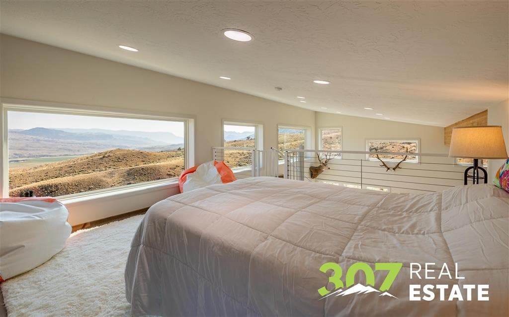 99 Irene Dr — photo 21 of 52