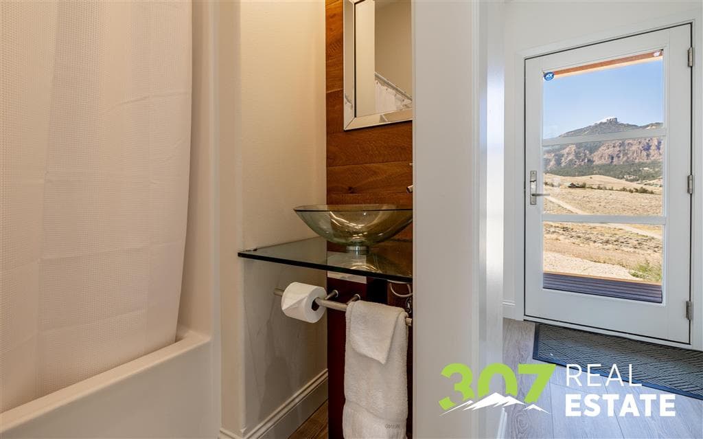 99 Irene Dr — photo 23 of 52