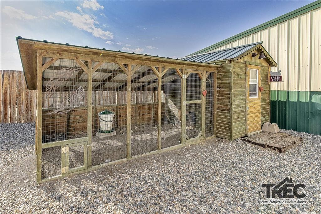 854 Road 22 1/2 — photo 78 of 94