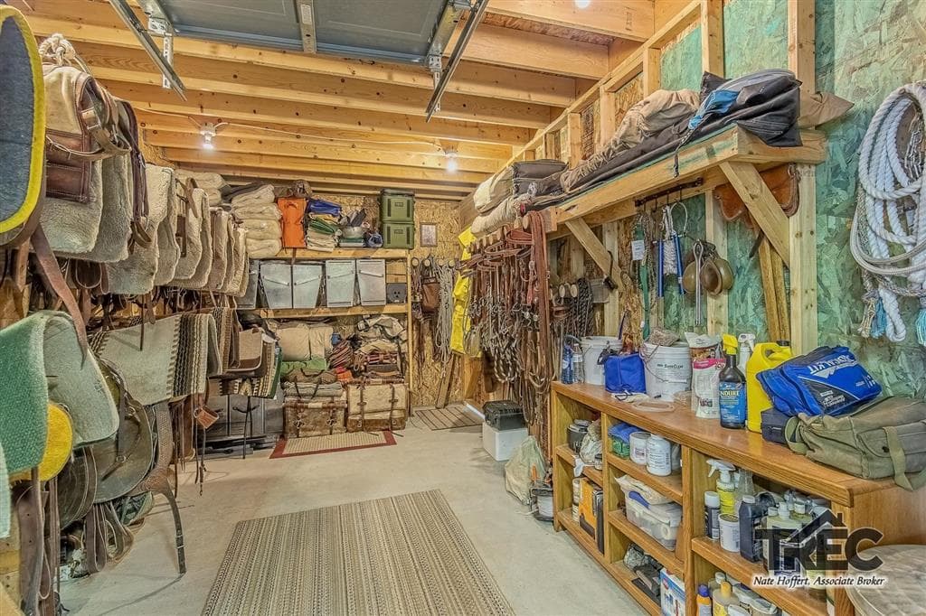 854 Road 22 1/2 — photo 85 of 94