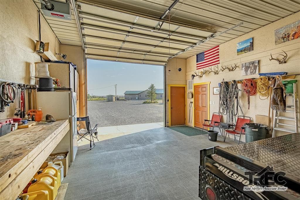 854 Road 22 1/2 — photo 87 of 94