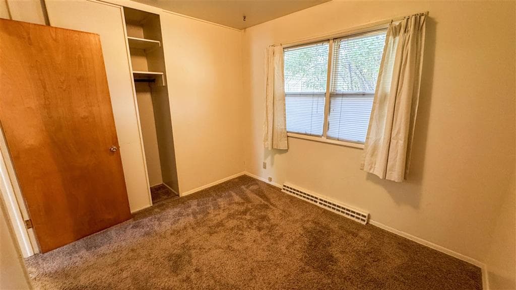 2107 23rd St — photo 7 of 13