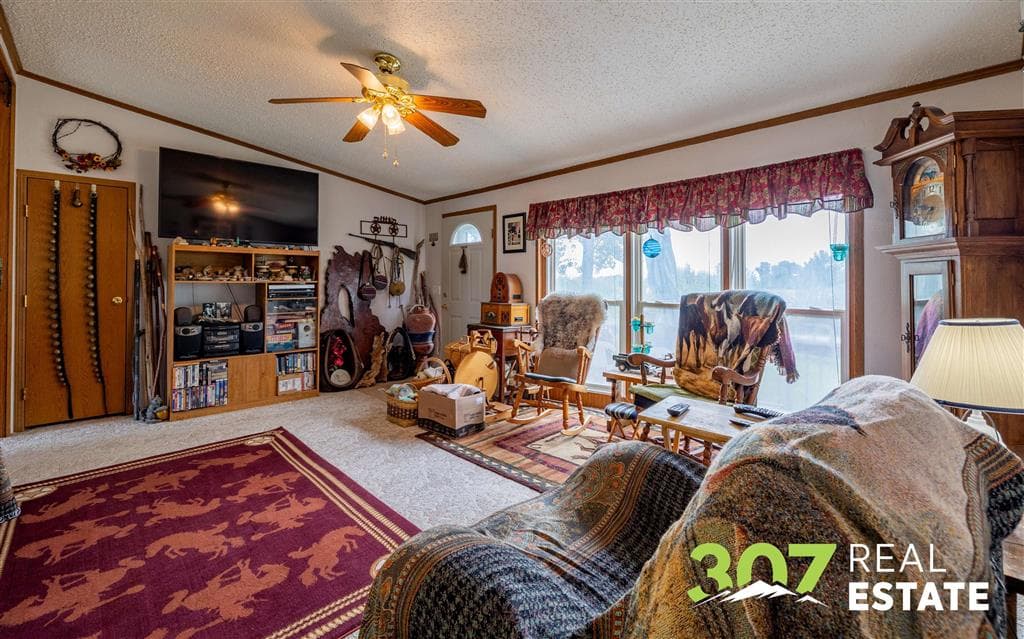 948 Saddle Ct — photo 13 of 32