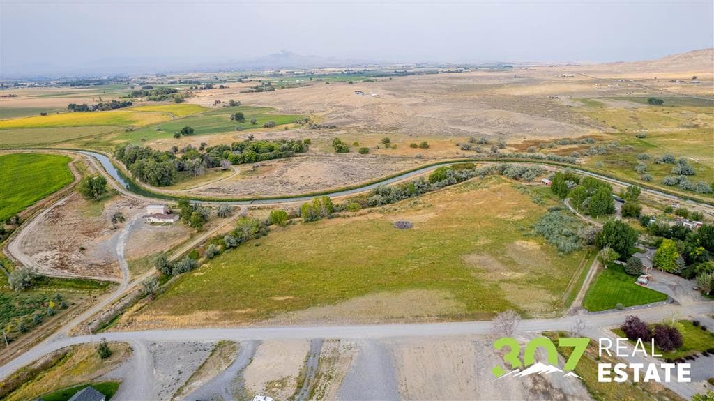 948 Saddle Ct — photo 21 of 32