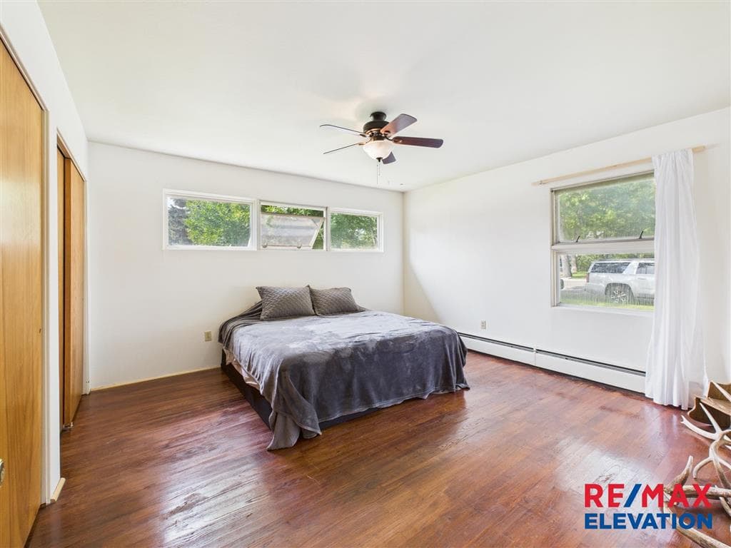 618 Montana Ave — photo 21 of 44