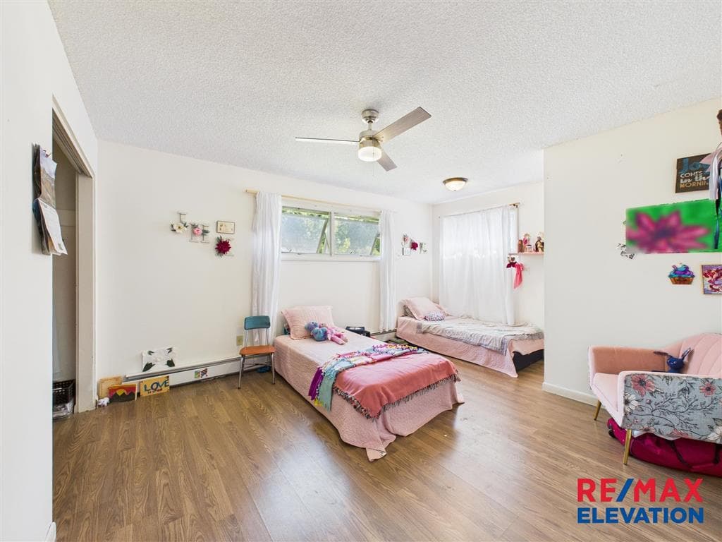 618 Montana Ave — photo 26 of 44