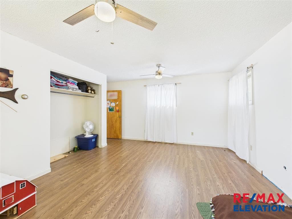 618 Montana Ave — photo 32 of 44