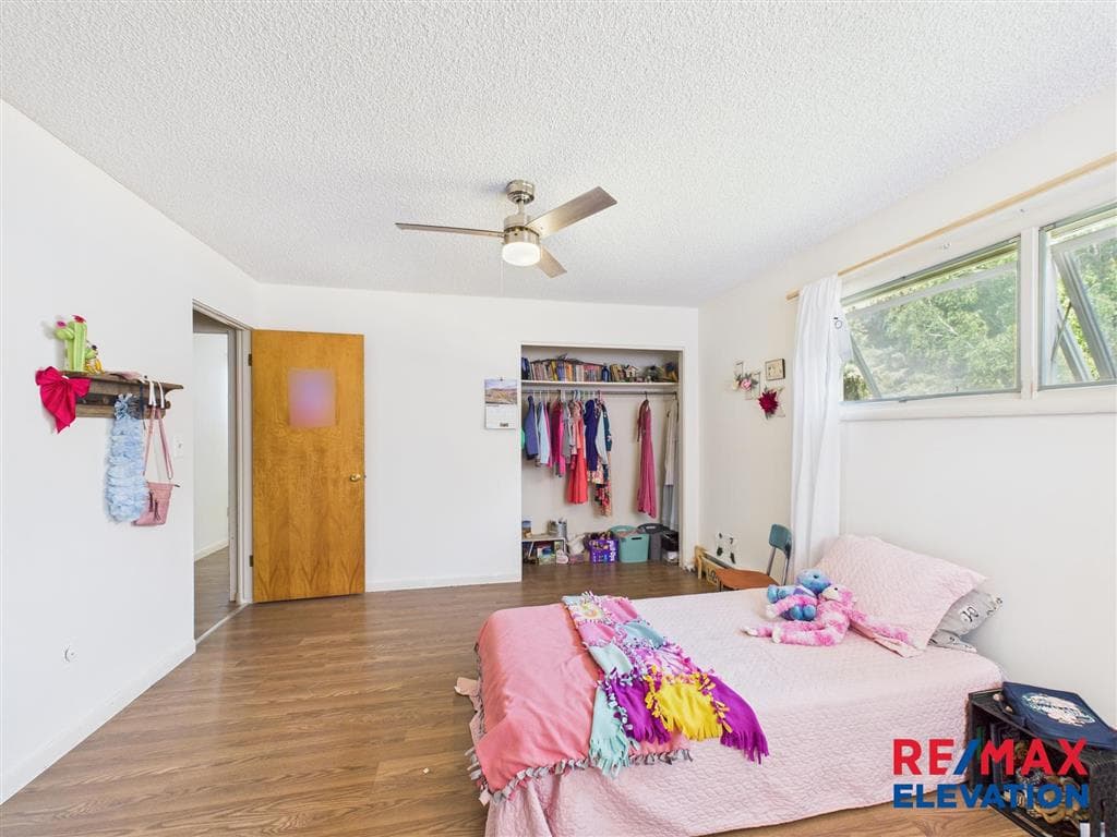 618 Montana Ave — photo 34 of 44