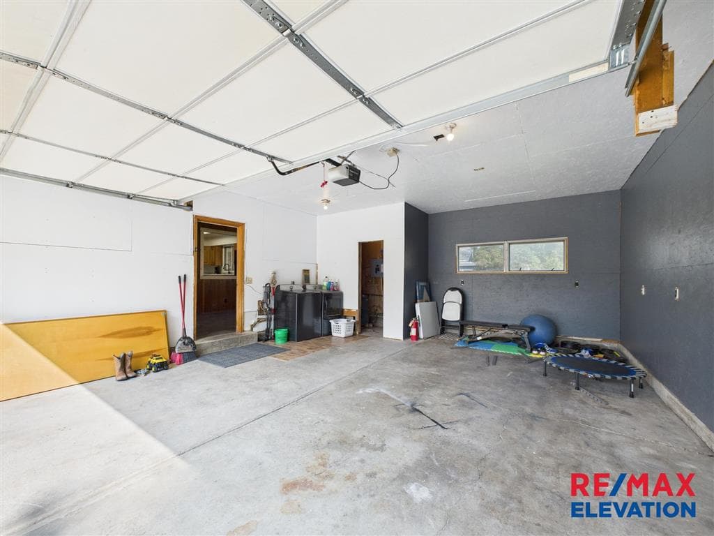 618 Montana Ave — photo 37 of 44