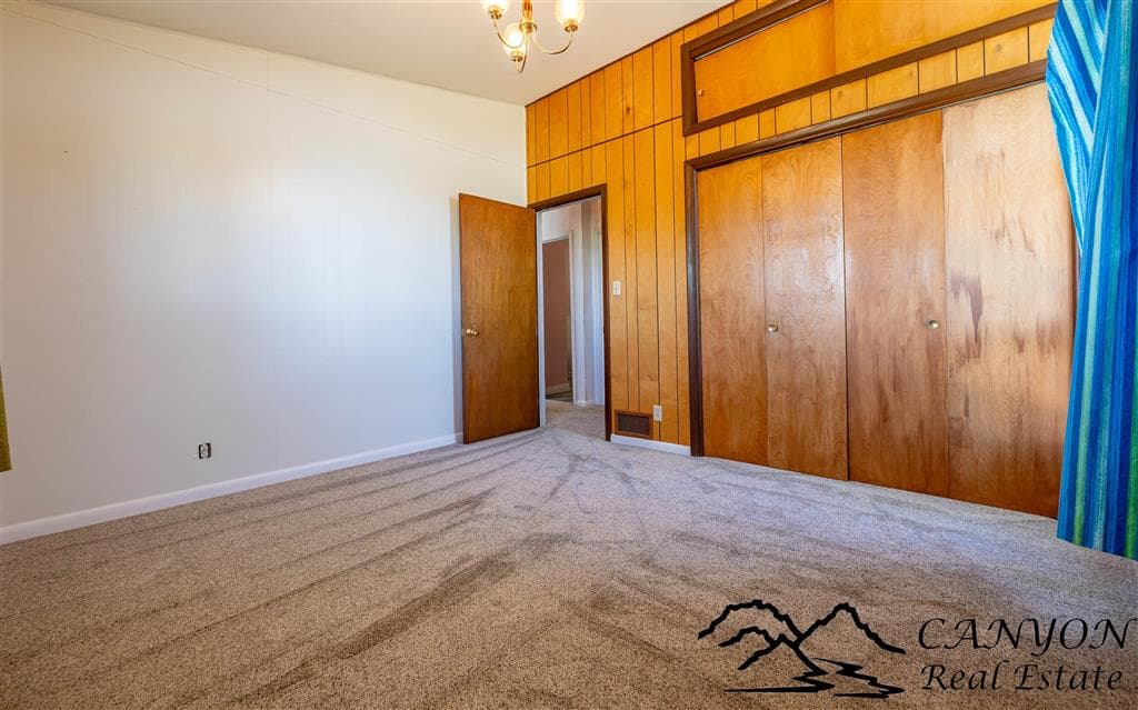 1039 Lane 12 — photo 16 of 54