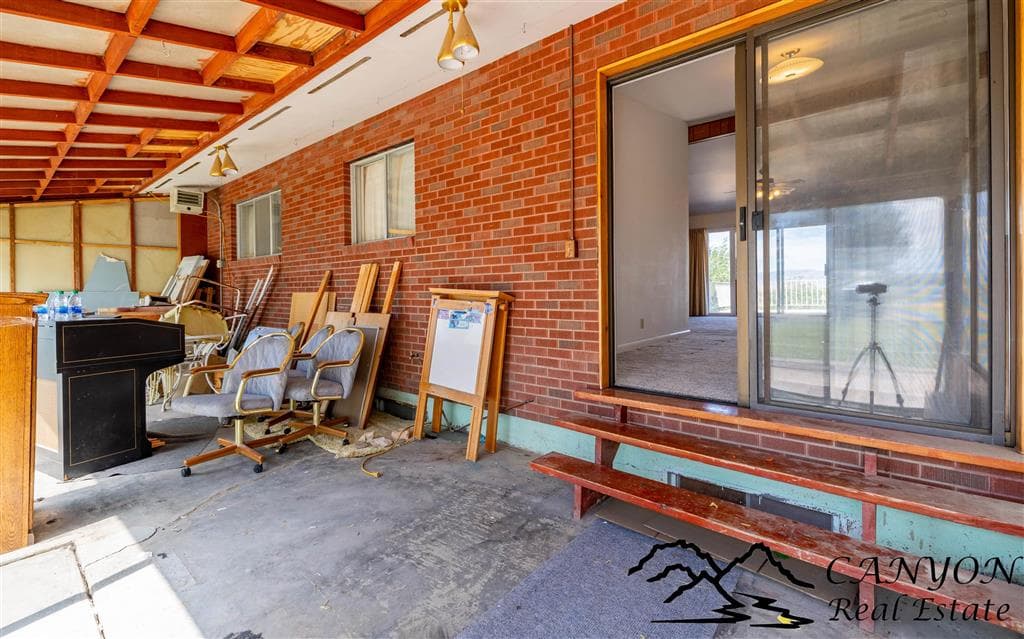 1039 Lane 12 — photo 33 of 54