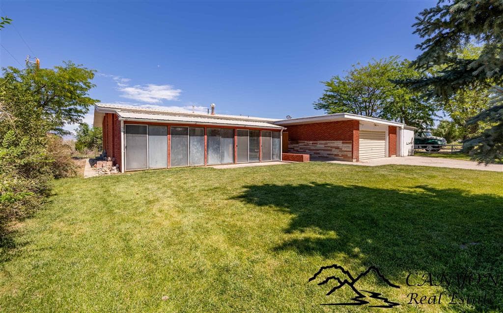 1039 Lane 12 — photo 37 of 54