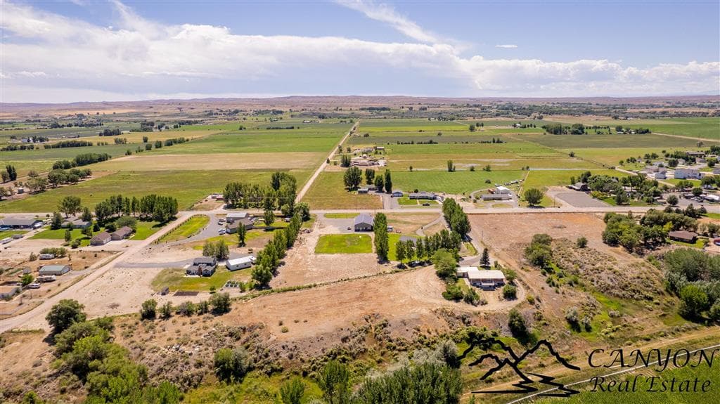 1039 Lane 12 — photo 45 of 54