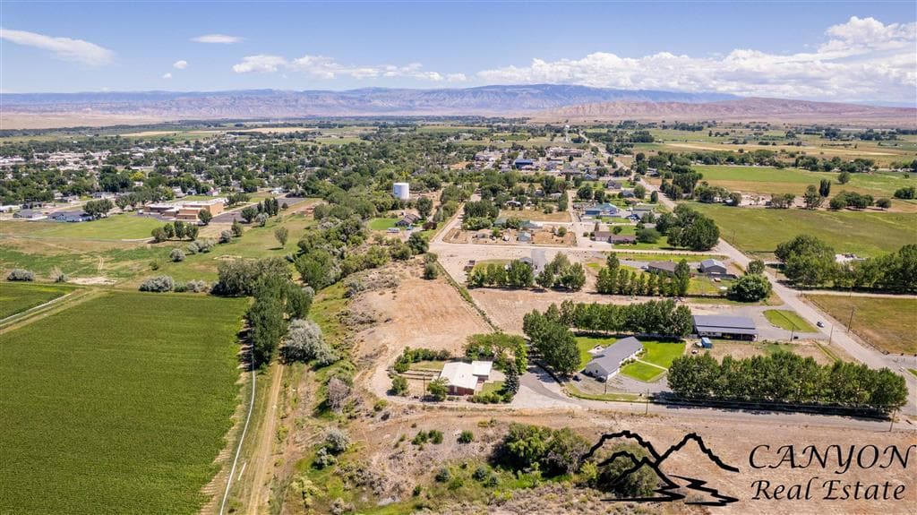 1039 Lane 12 — photo 47 of 54