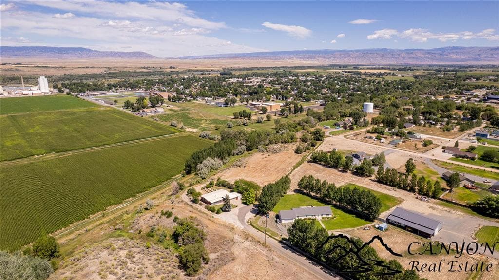 1039 Lane 12 — photo 48 of 54