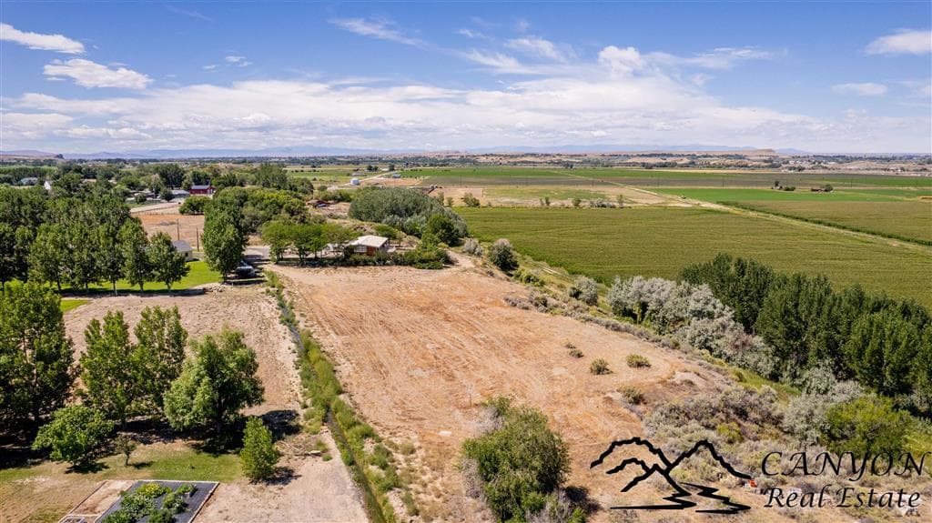 1039 Lane 12 — photo 51 of 54