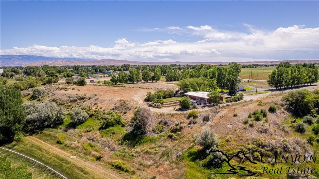 1039 Lane 12 — photo 53 of 54