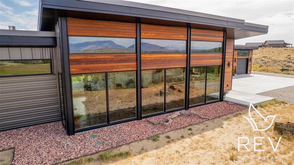 21 Tailwinds Dr — photo 7 of 51