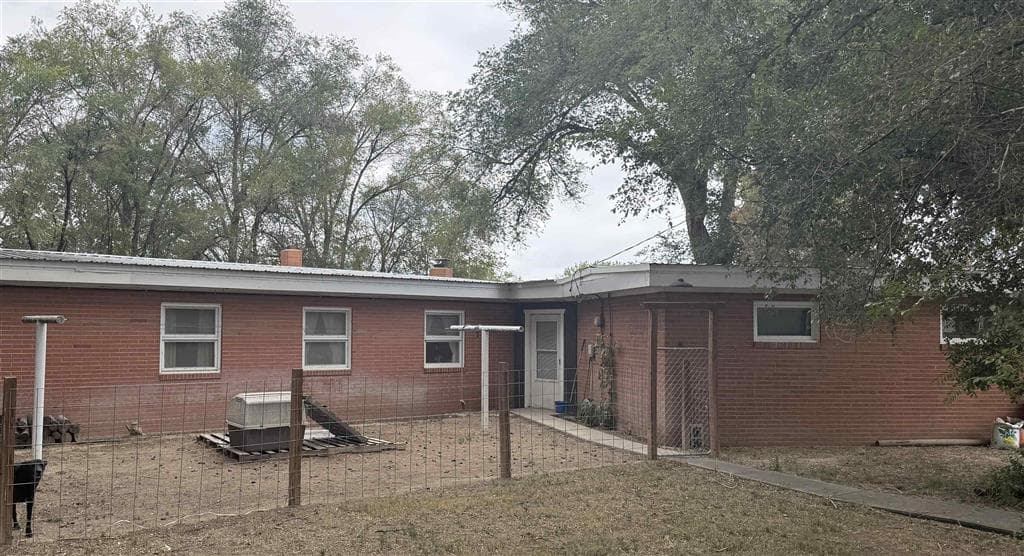 868 McKinley — photo 2 of 14