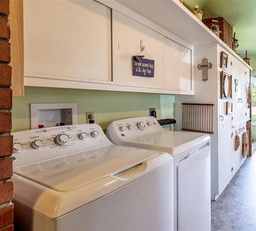 868 McKinley — photo 13 of 14