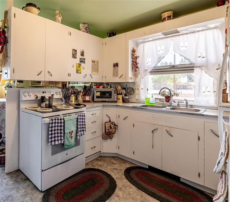 868 McKinley — photo 5 of 14