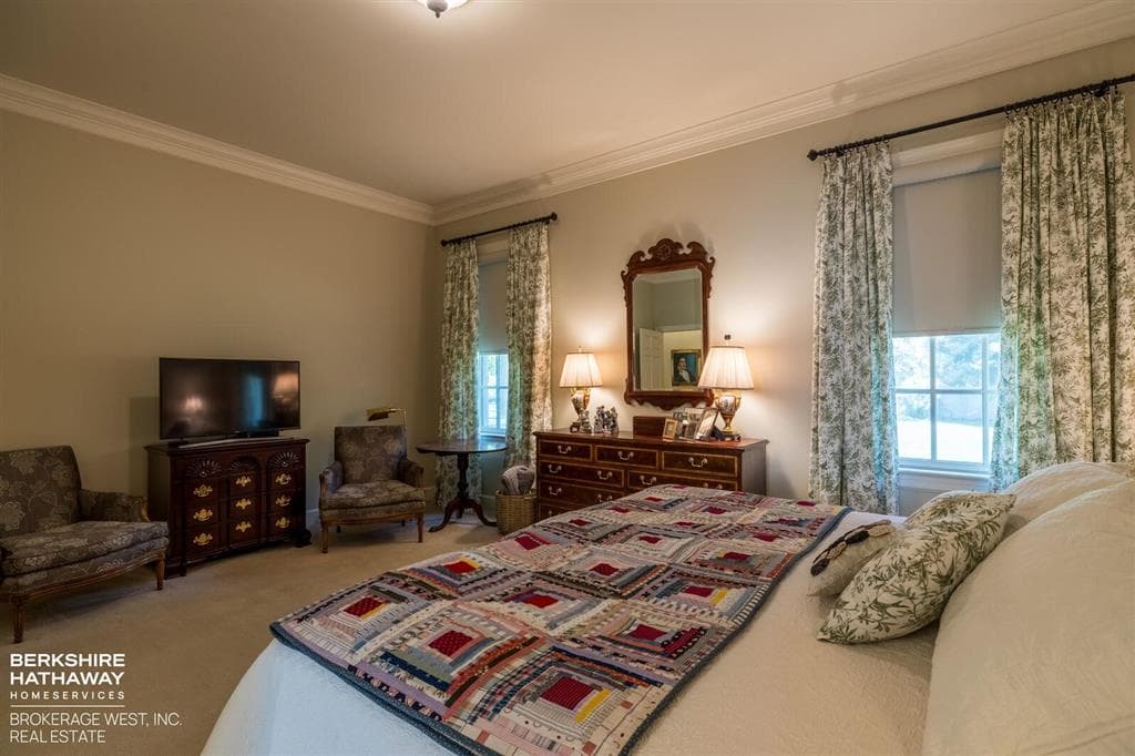 1207 Sunshine Ave — photo 20 of 54