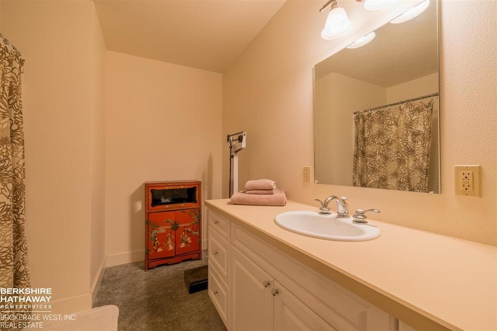 1207 Sunshine Ave — photo 29 of 54