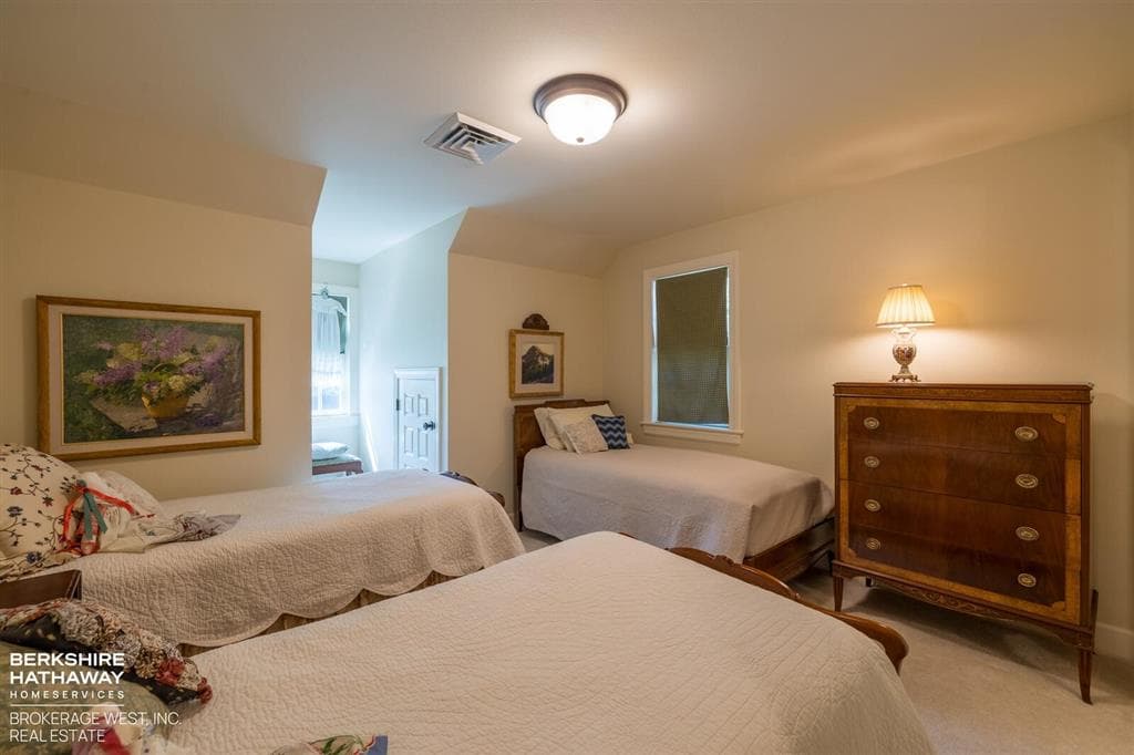 1207 Sunshine Ave — photo 38 of 54