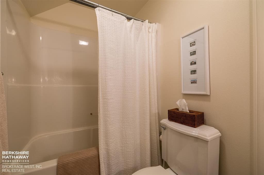 1207 Sunshine Ave — photo 40 of 54